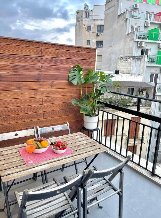Owls Nest Apartment Athena Bagian luar foto