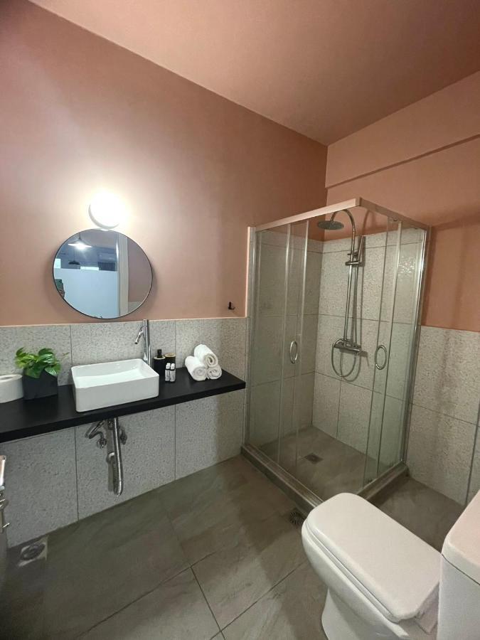 Owls Nest Apartment Athena Bagian luar foto