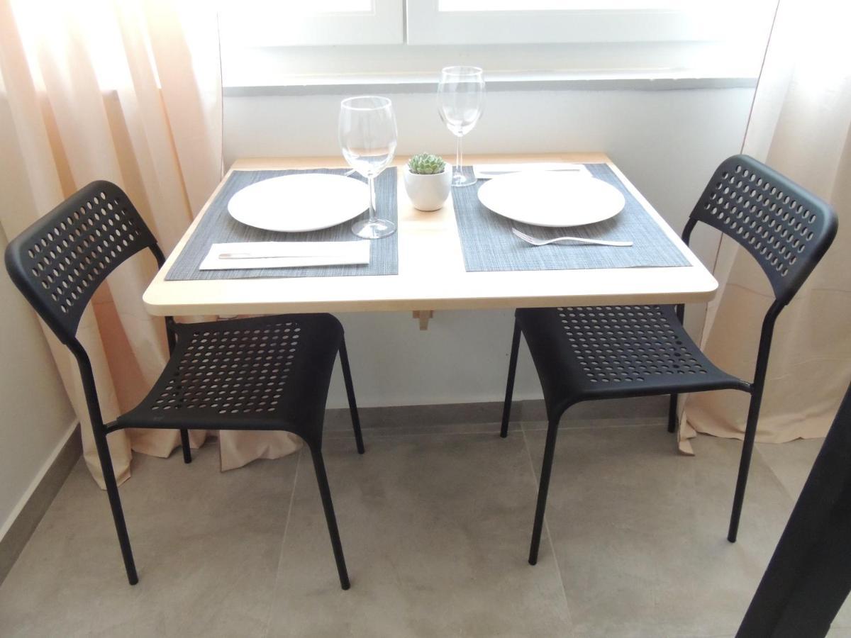 Owls Nest Apartment Athena Bagian luar foto